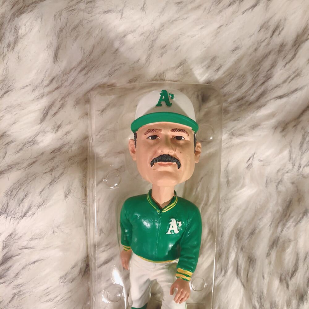 Oakland A's Athletics Dick Williams Bobblehead - Picture 3 of 14